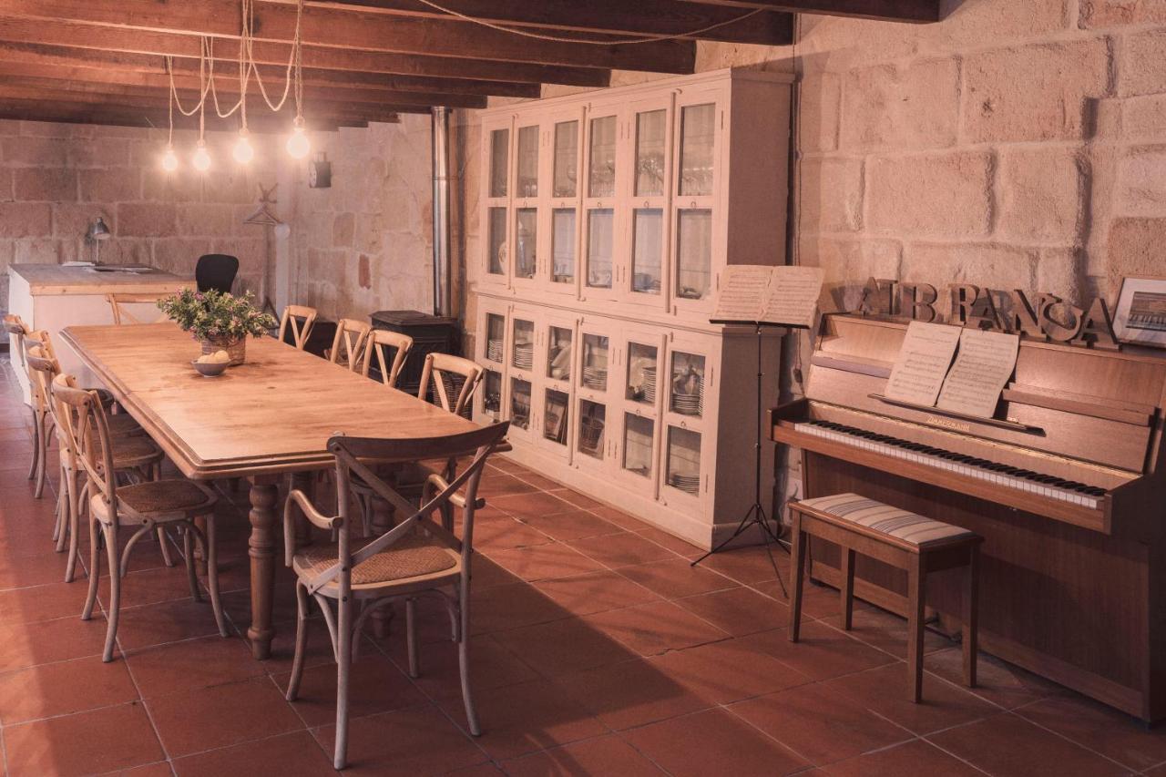 Отель Coliving Add Livitum Сьюдадела Экстерьер фото
