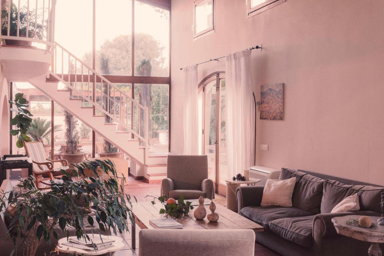 Отель Coliving Add Livitum Сьюдадела Экстерьер фото